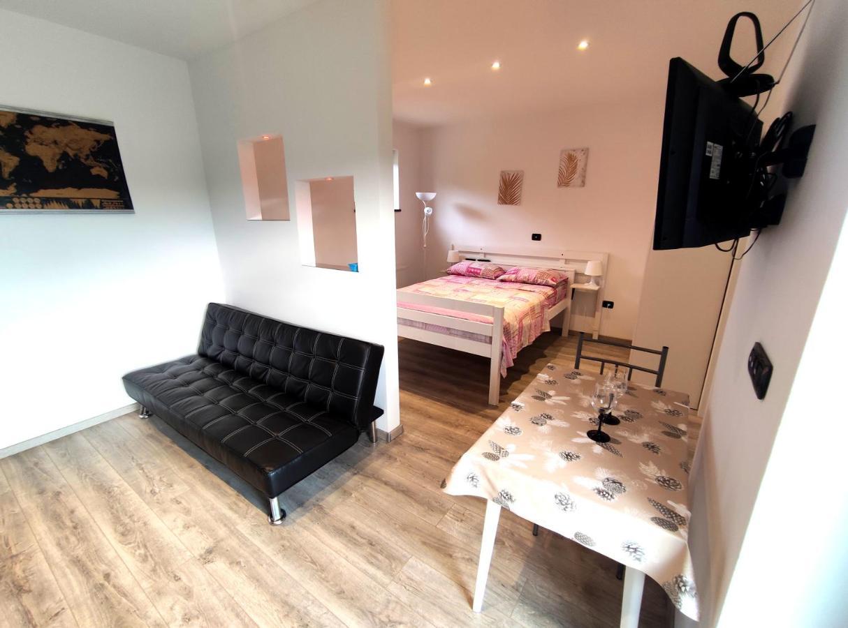 Apartmani Melia Marčelji 外观 照片