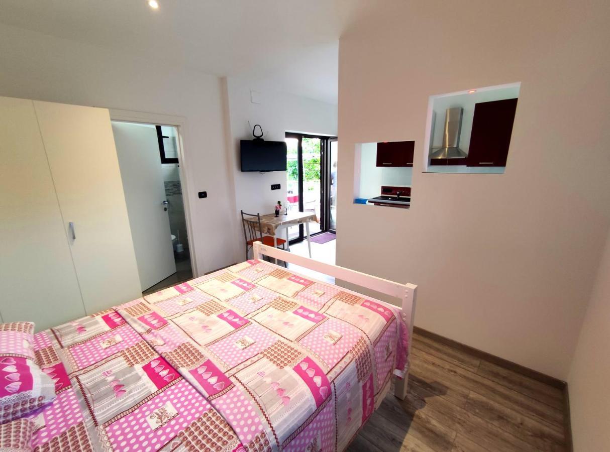 Apartmani Melia Marčelji 外观 照片
